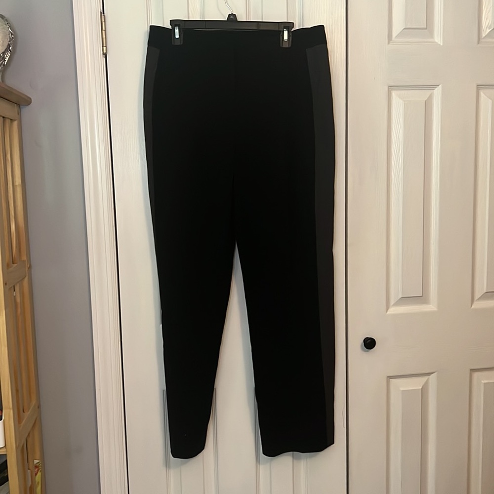 NWOT Kris Jenner Woman's Trousers with unique tuxedo vibe  Size 14
